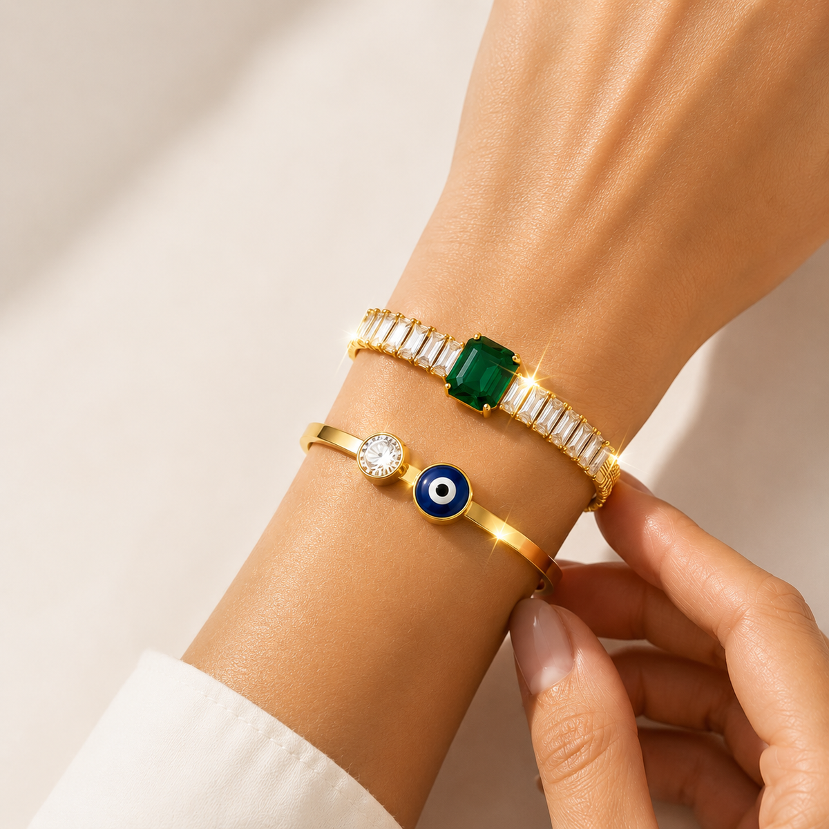 TEOT™ Emerald Luxe Bracelet & Gold-Plated Evil Eye Bracelet | Free Premium Jewelry box